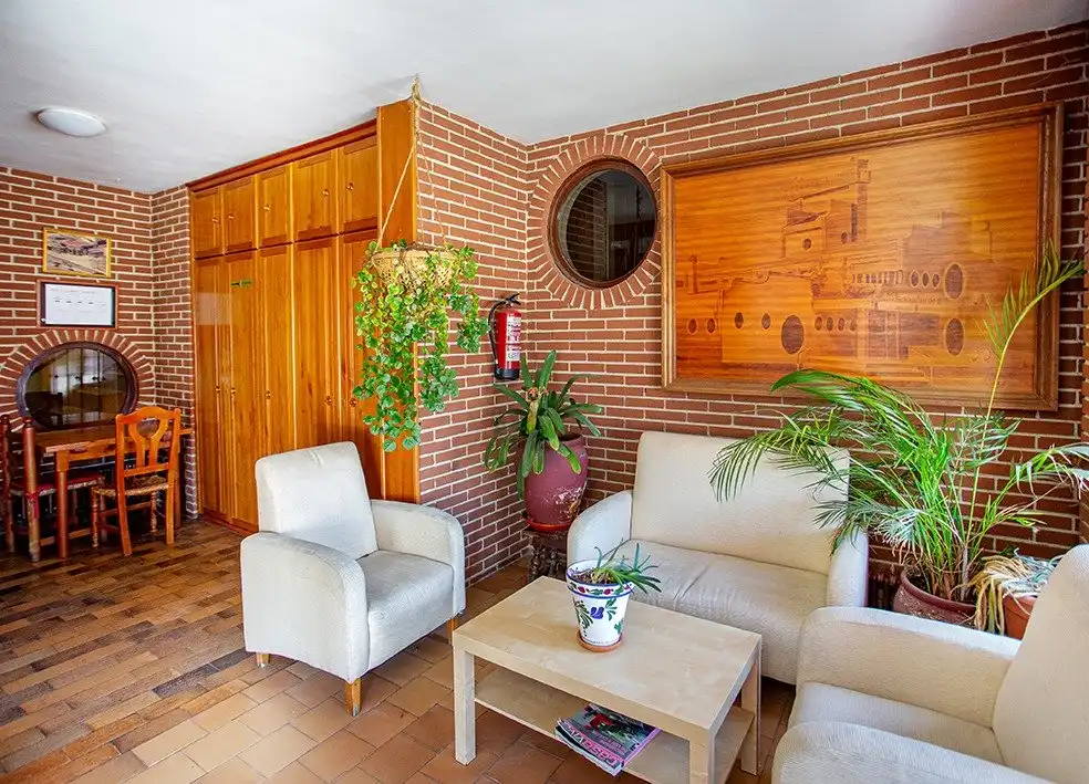 Buildings for sale in Sardón de Duero