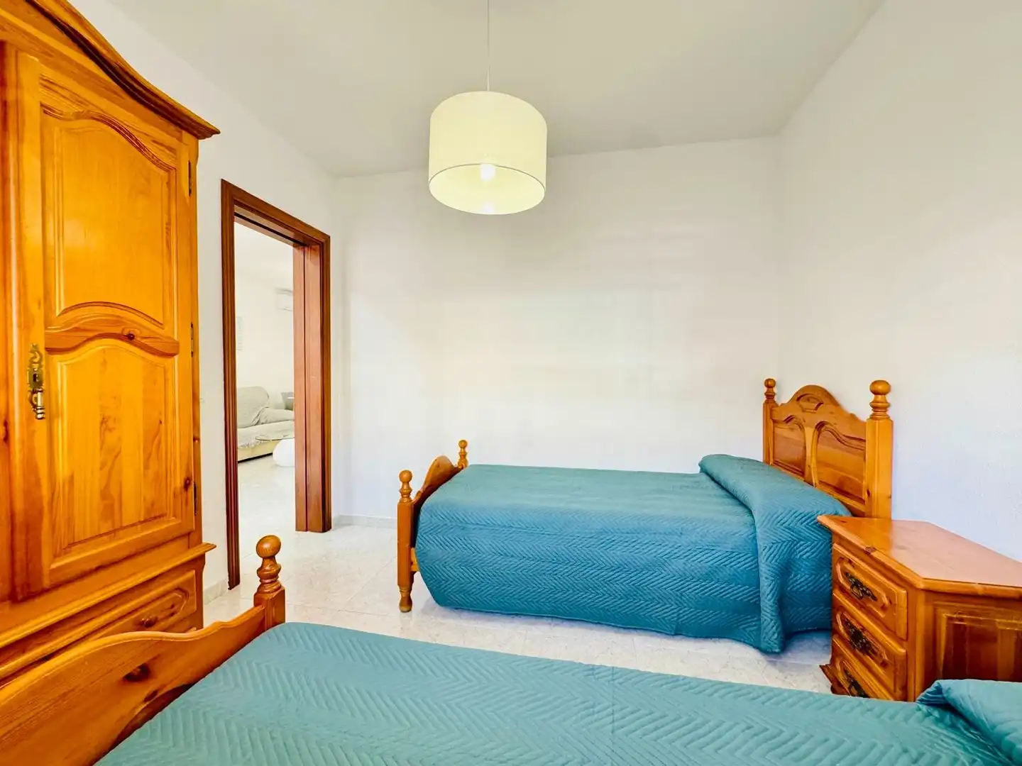 Habitación de Apartamento en venta en Torrox con Aire acondicionado y Piscina comunitaria