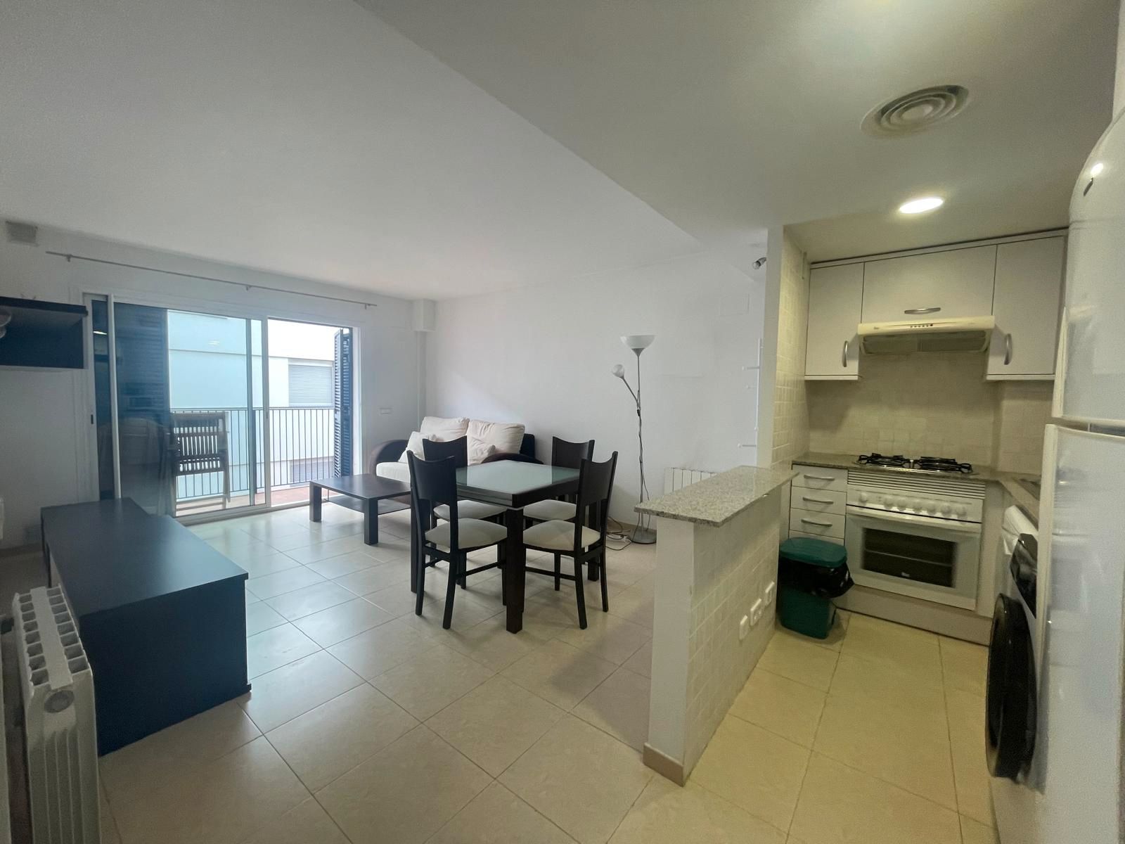 Sala d'estar de Pis en venda en Palamós amb Calefacció, Terrassa i Traster