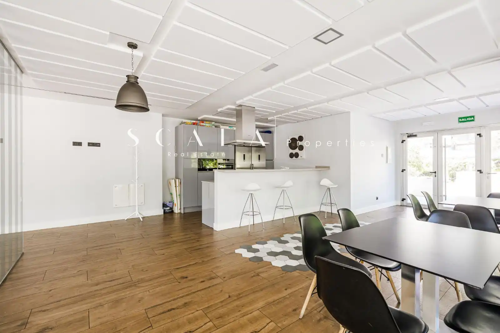 Küche von Wohnung zur Miete in Madrid mit Klimaanlage, Heizung und Privatgarten