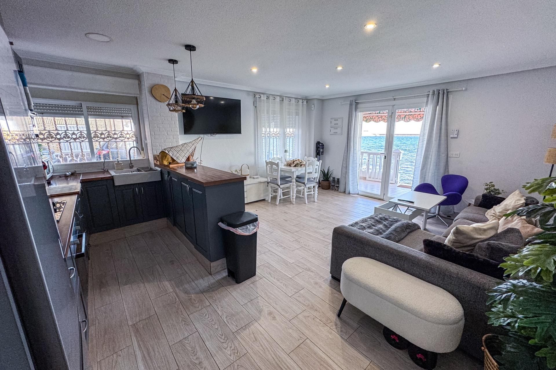 Living room of Planta baja for sale in Torrevieja  with Terrace, Furnished and Alarm