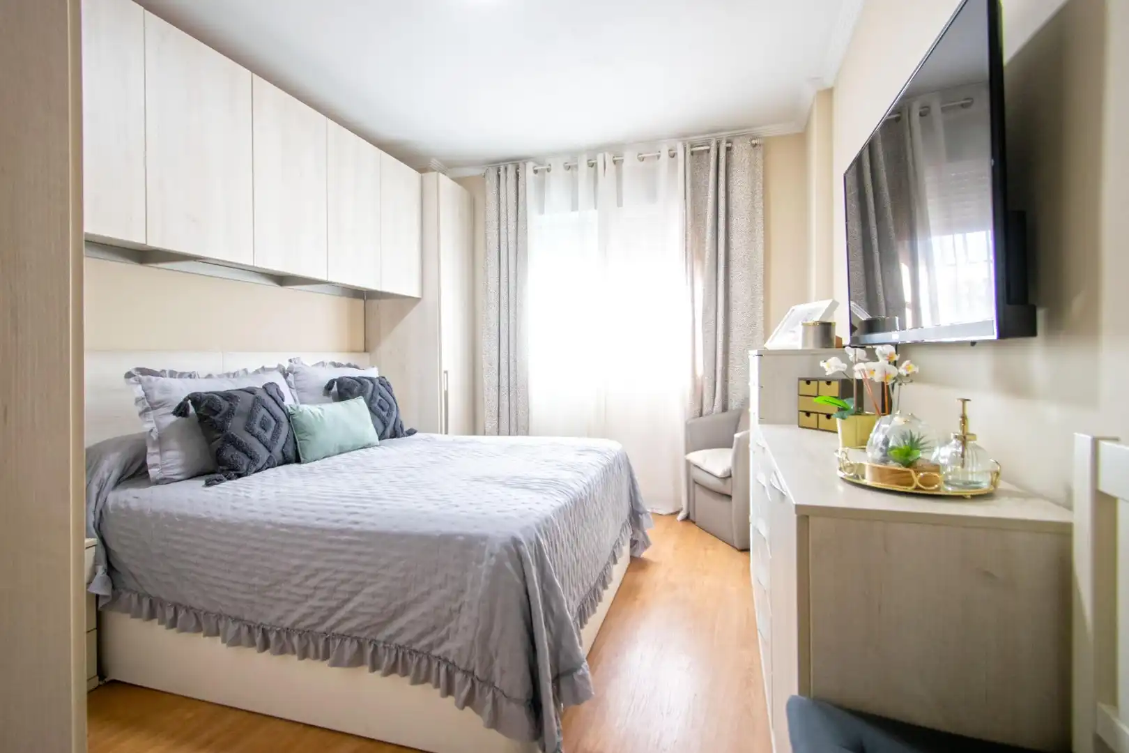 Bedroom of Flat for sale in Este - Alcosa- Torreblanca
