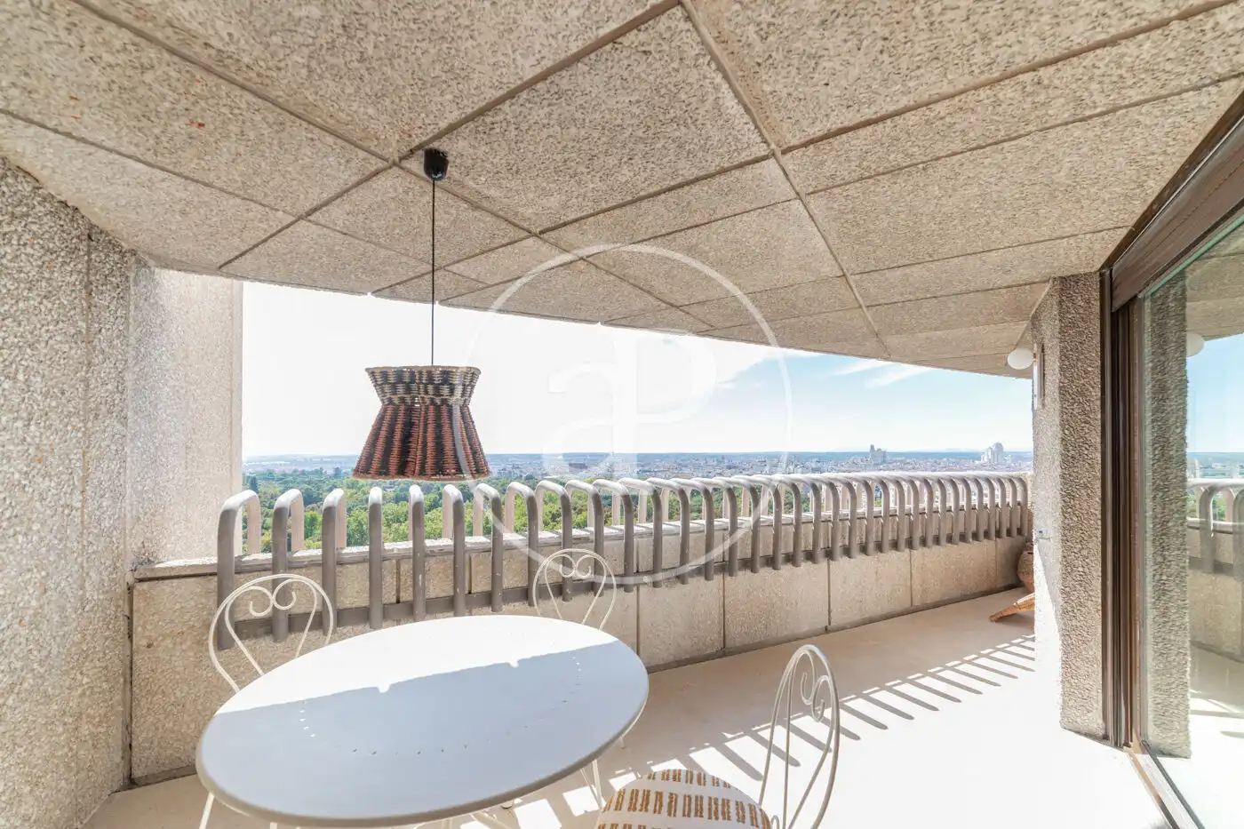 Terrasse von Wohnung zum Verkauf in Madrid mit Klimaanlage, Heizung und Terrasse