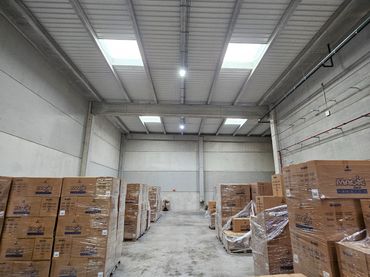 Nau industrial de lloguer a Carrer de Catalunya