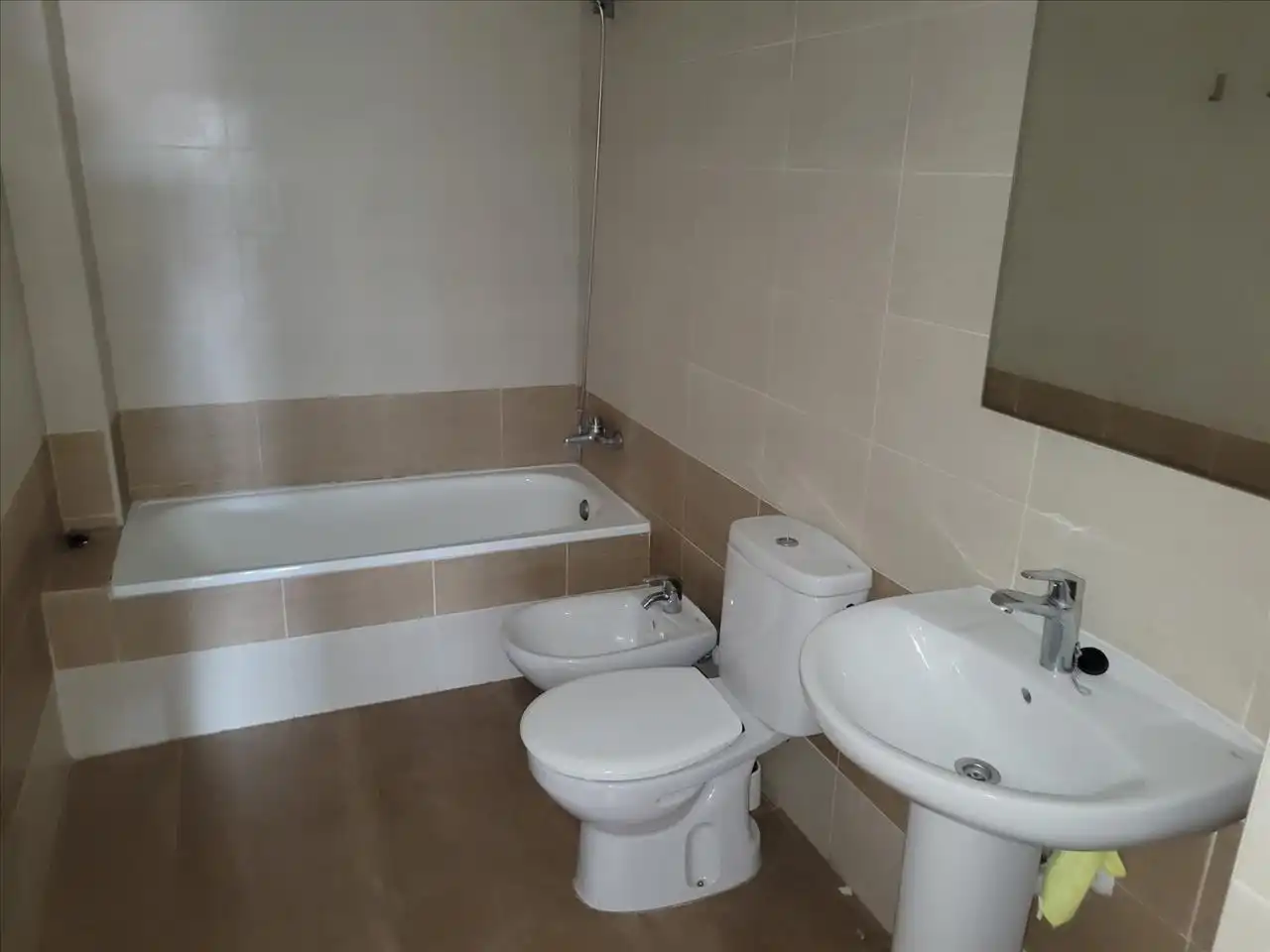 Flat for sale in LA FUENTE, Navarrés