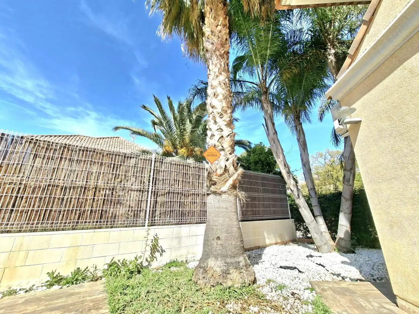 Vista exterior de Casa o chalet en venta en Paterna con Aire acondicionado, Calefacción y Jardín privado