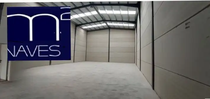 Nave industrial in vendita a Calle Bélgica 15