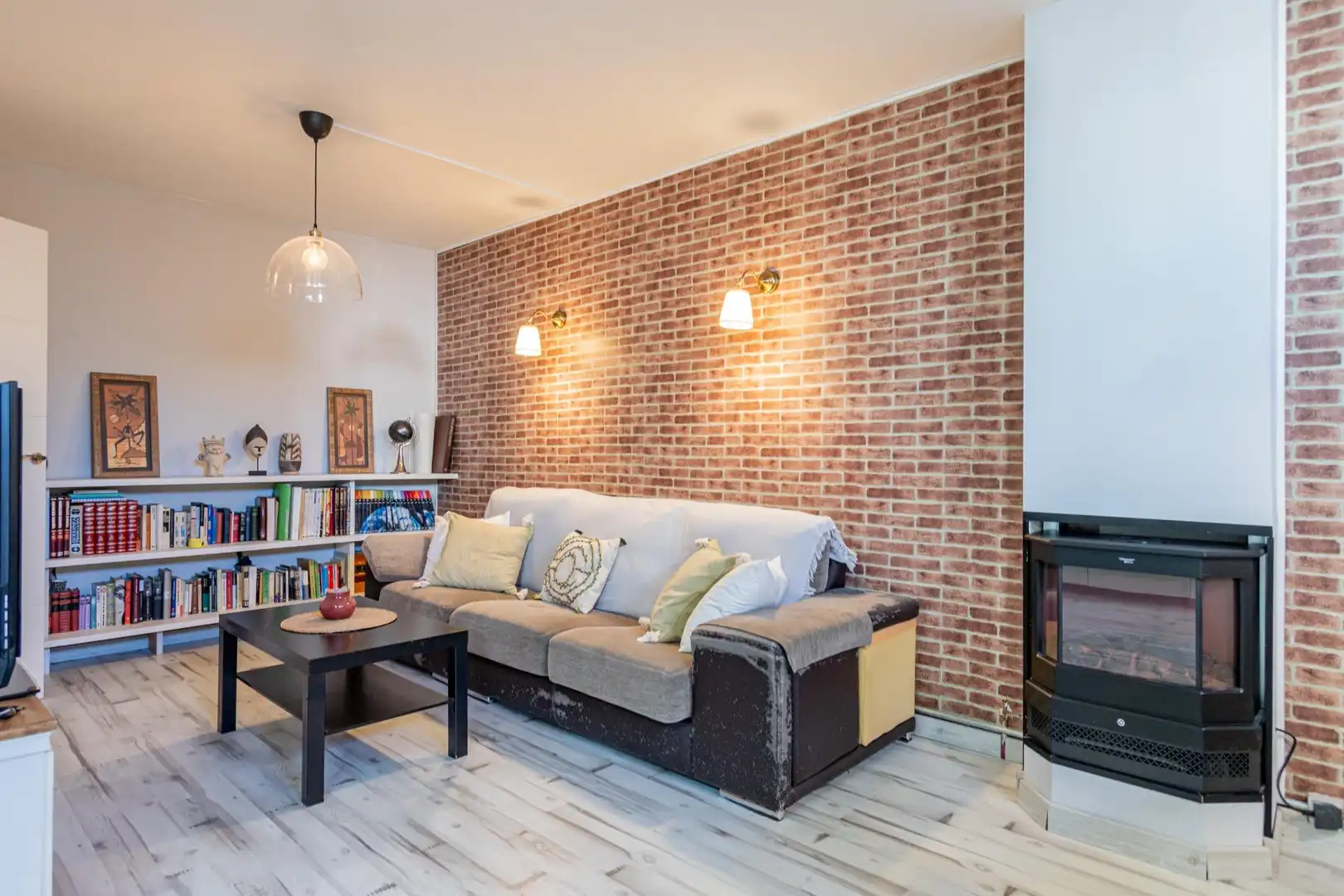 Sala de estar de Casa o chalet en venta en Madrid con Aire acondicionado, Calefacción y Jardín privado