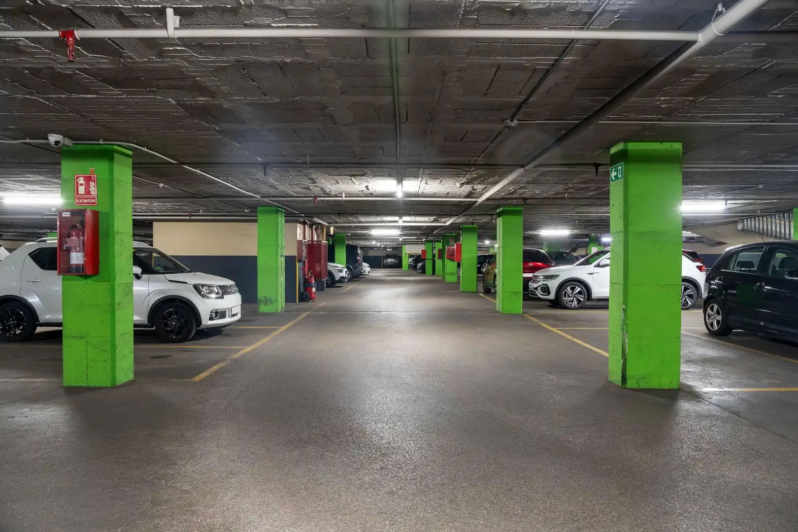 Parking of Garage for rent in Barcelona
