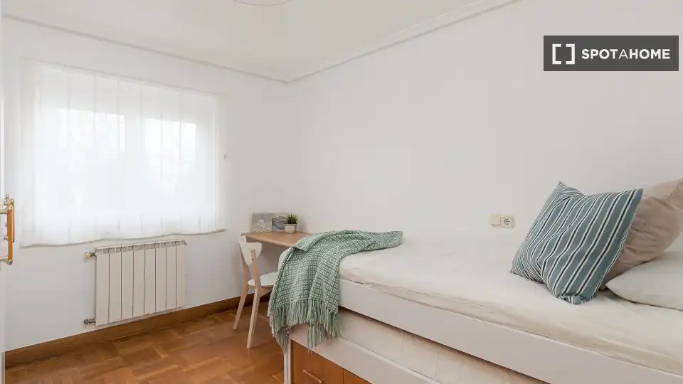 Habitación en Intxaurrondo