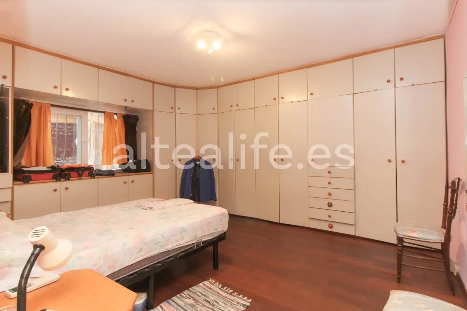 Habitación de Casa adosada en venta en Altea con Aire acondicionado, Terraza y Piscina