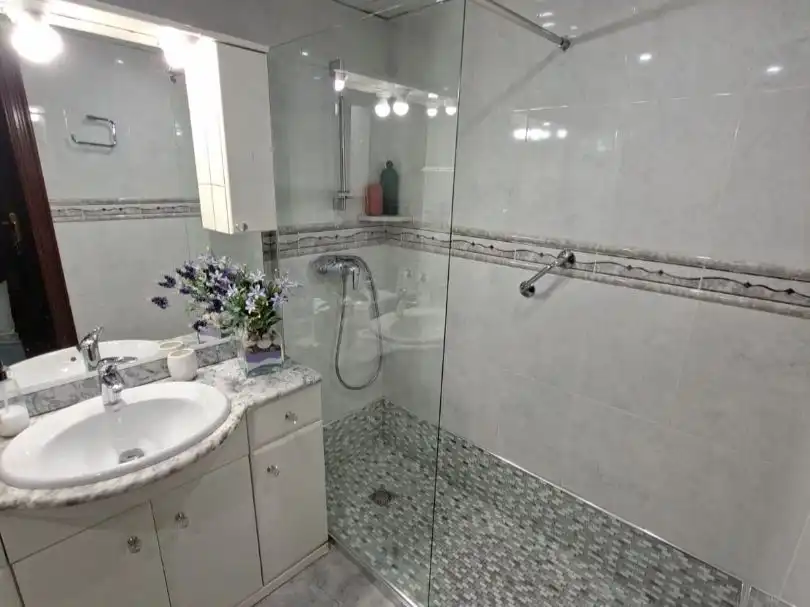 Piso con ascensor en venta en calle castillejos 259, imagen 12