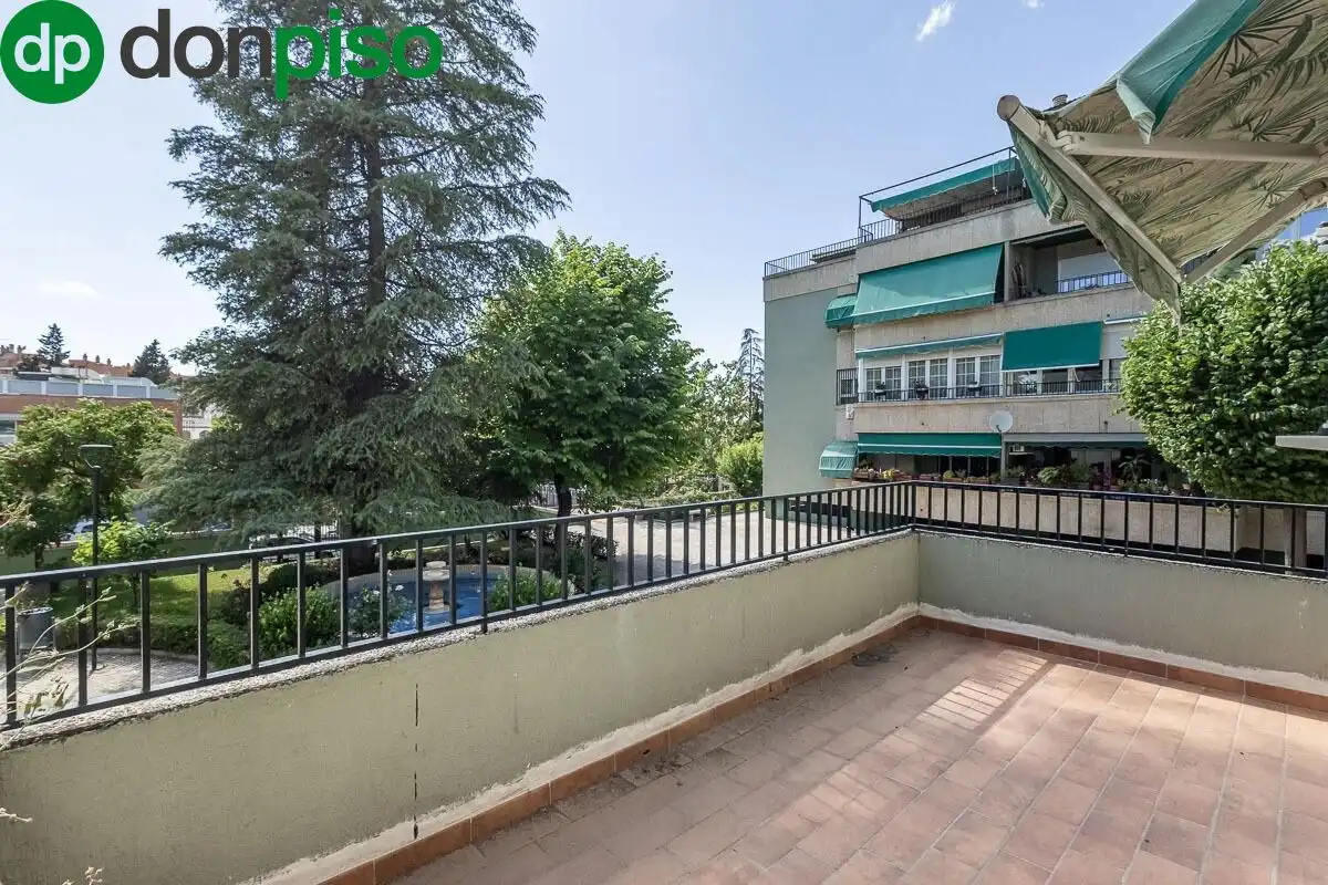 Piso en venta en Calle Bajo de Huétor, 19, Cervantes