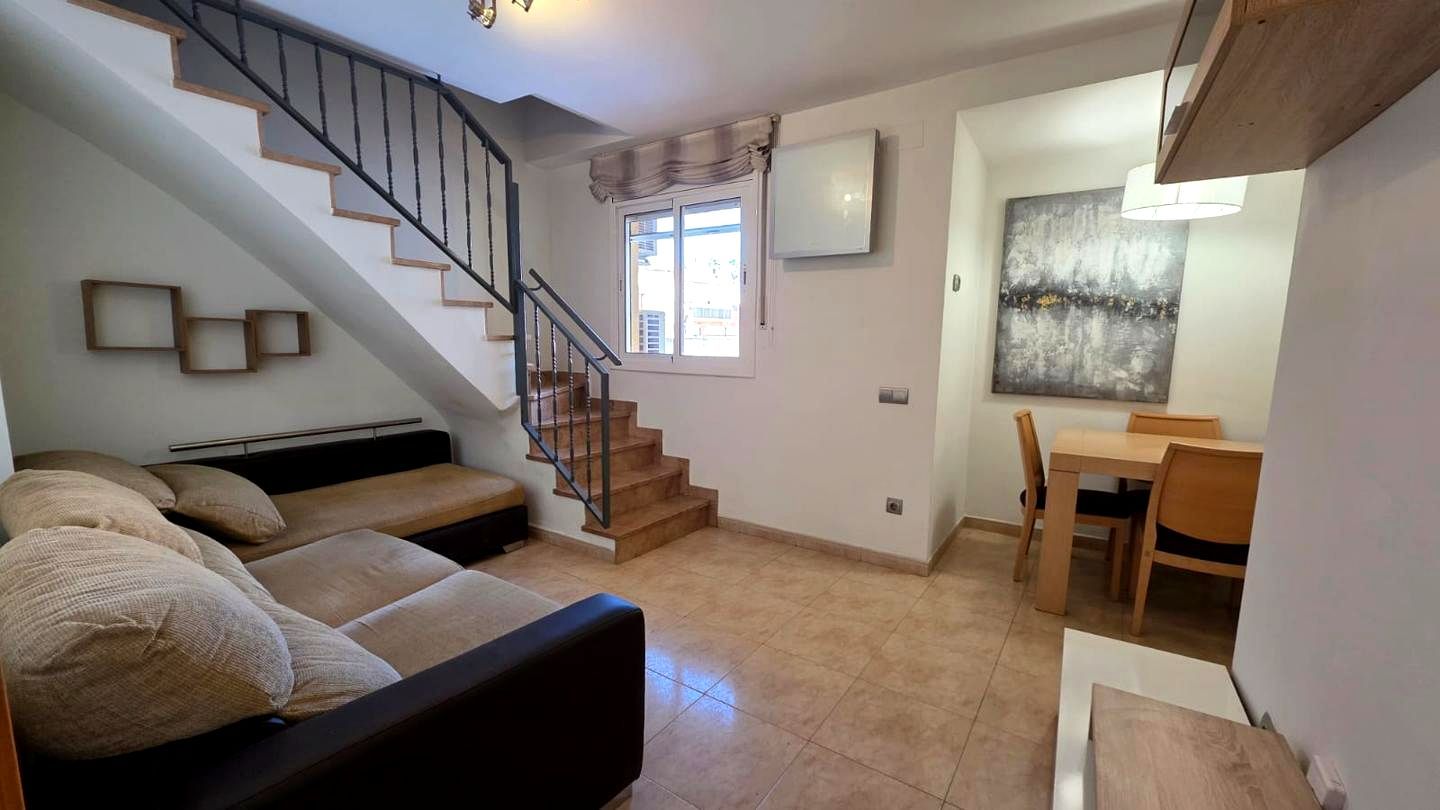 Living room of Duplex to rent in Rubí  with Air Conditioner, Heating and Terrace