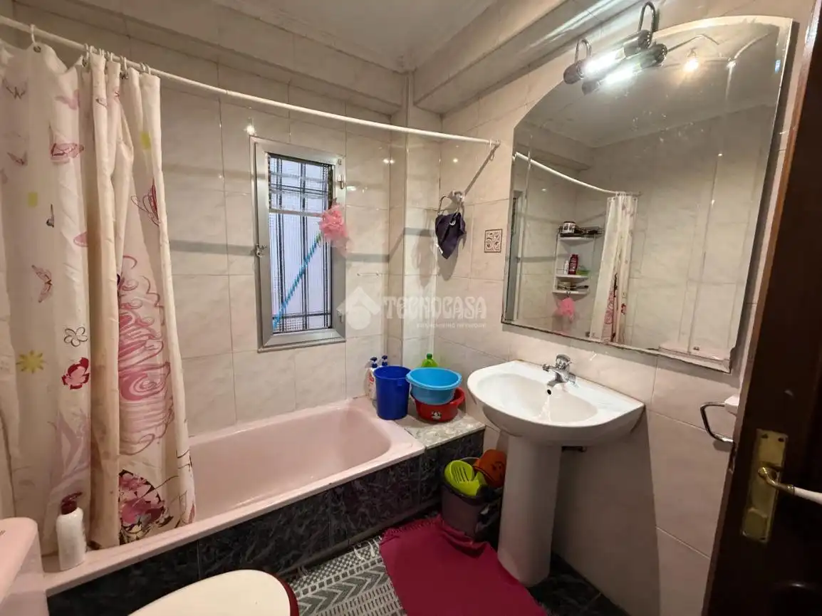 Baño de Piso en venta en Gijón 