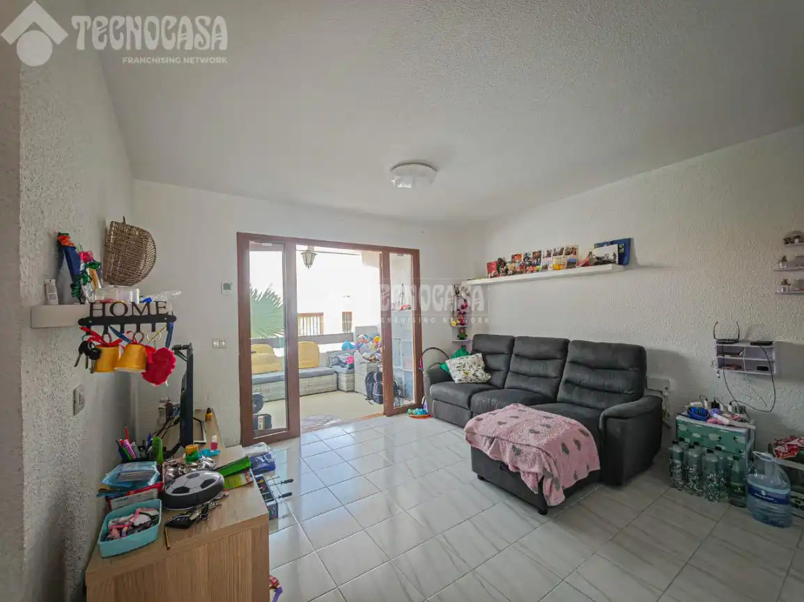 Piso en venta en Arona con Piscina comunitaria