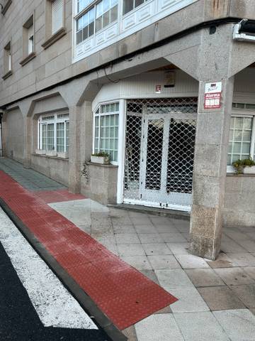 Local comercial en Alquiler en Ramon Cabanillas en Meis