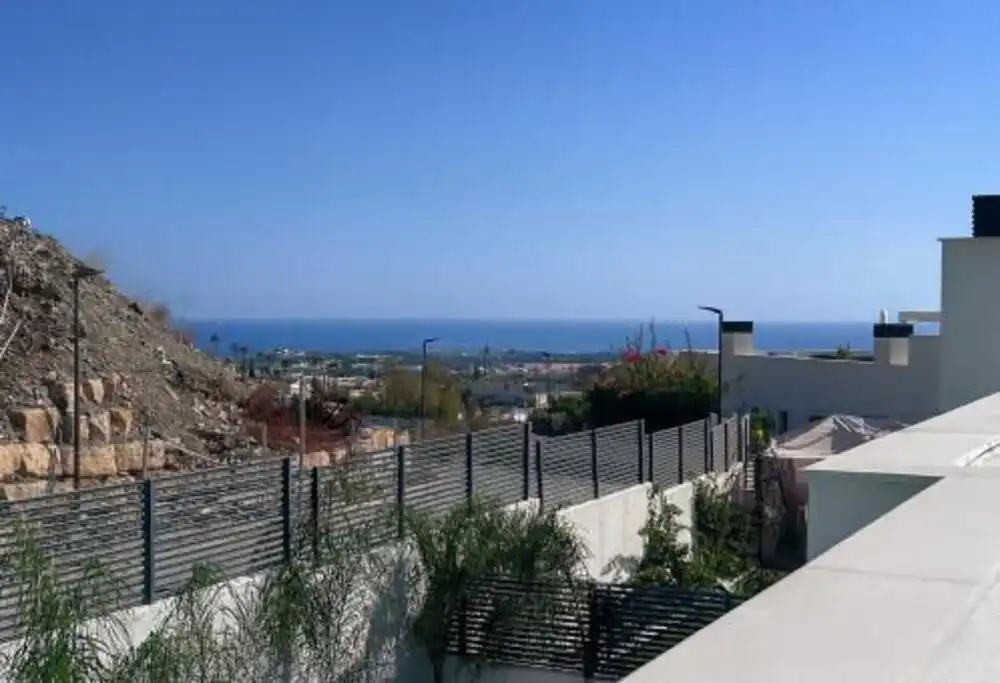 Penthouse with terrace for sale in La Quinta, imagen 6