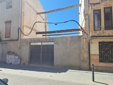 Terreny residencial en venda a Calle GARCIA MONTES 28