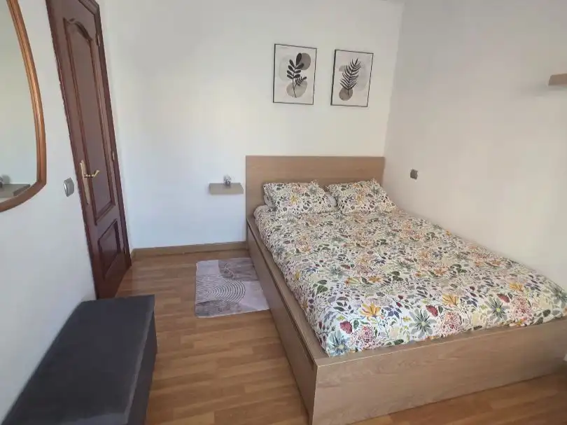 Bedroom of Flat for rent in Guardo  with Furnished
