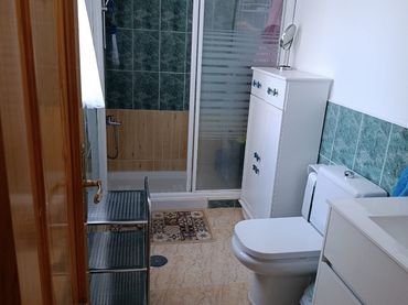 Penthouse with balcony for sale in Maracena