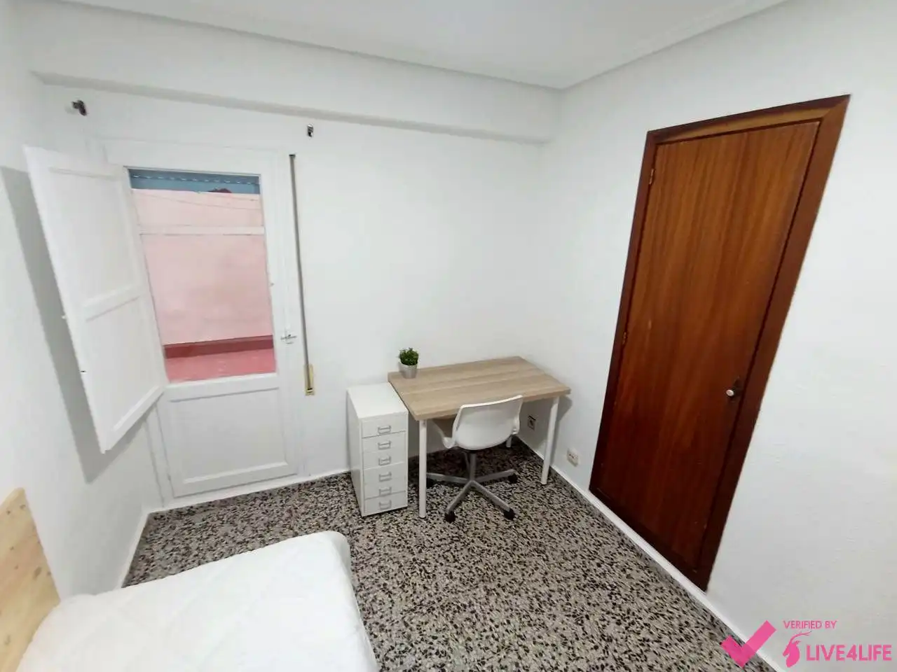 Schlafzimmer von Wohnung zur Miete in Valencia mit Terrasse und Möbliert