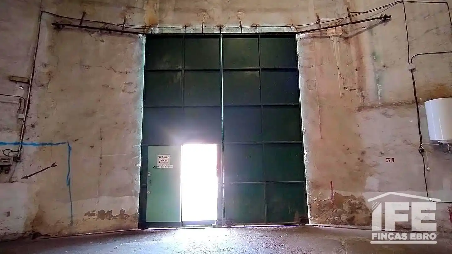 Nau industrial de lloguer en Alagón