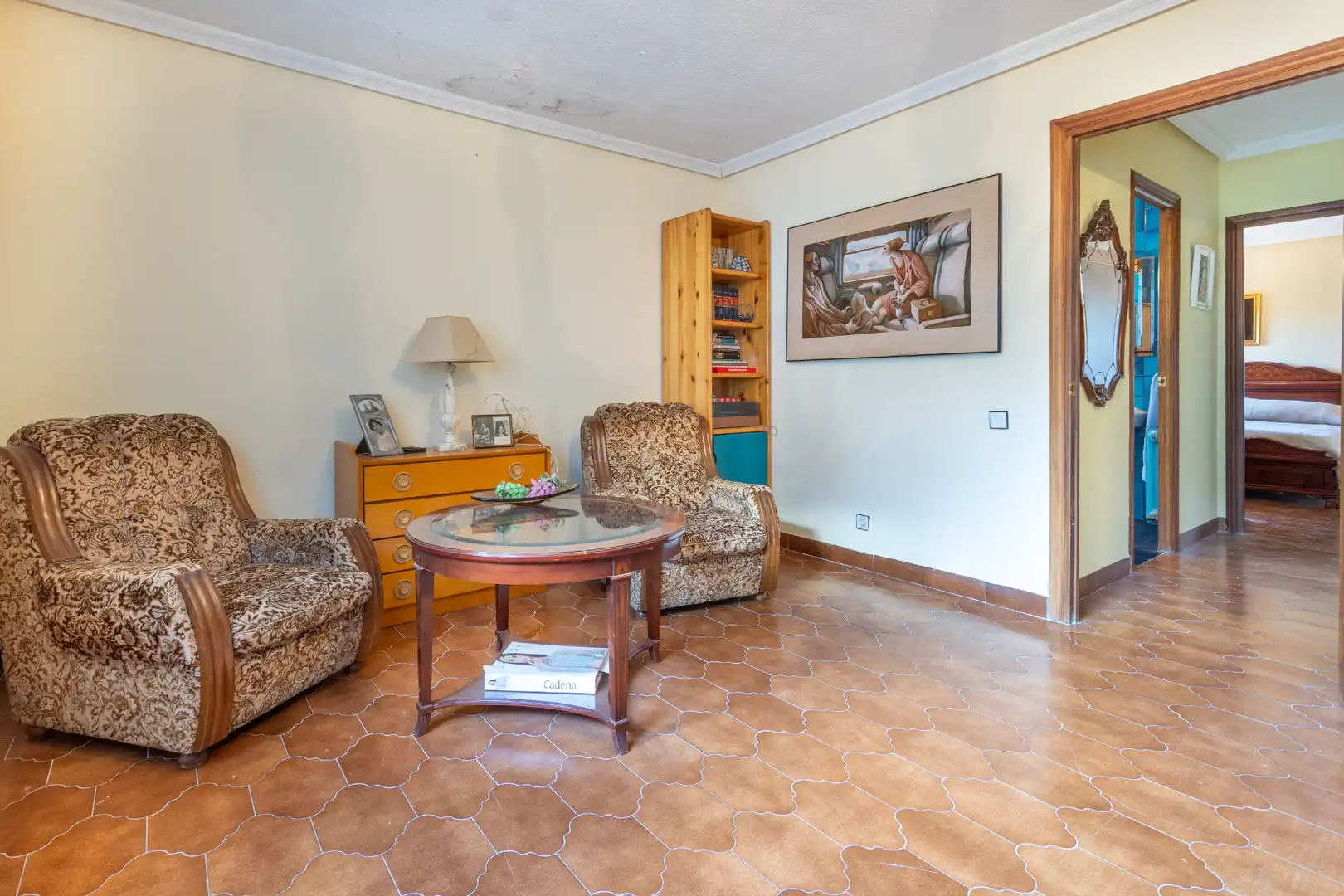 Living room of Houses for sale in Villanueva de la Cañada  with Air Conditioner, Heating and Storage room