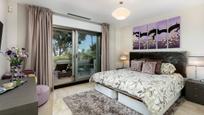 Bedroom of Planta baja for sale in Benahavís  with Air Conditioner, Terrace and Swimming Pool