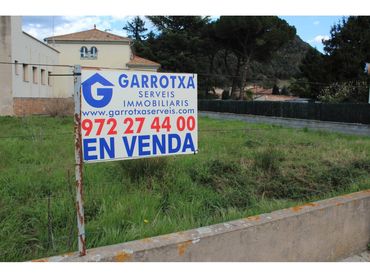 Wohnbaugrundstück zum Verkauf in Barcelona