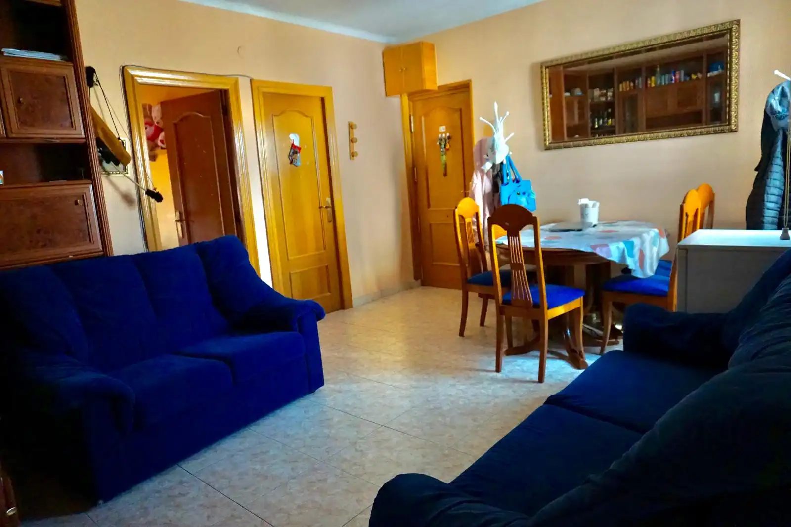 Sala d'estar de Pis en venda en Ávila amb Calefacció, Terrassa i Moblat