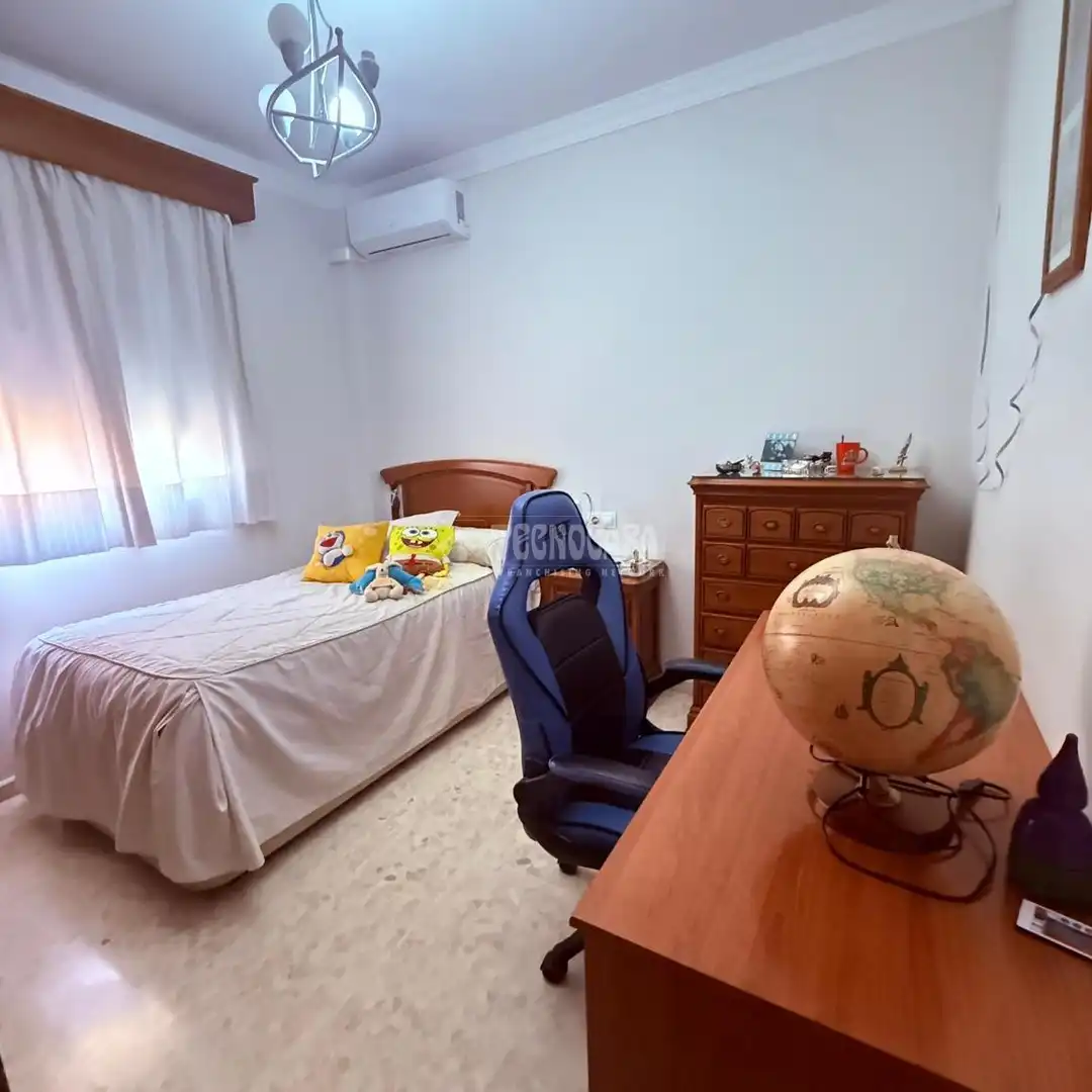 Habitación de Casa o chalet en venta en Lebrija