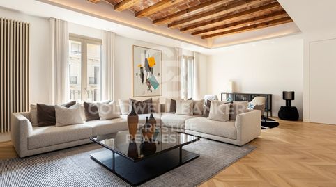 Foto 3 de Apartamento de alquiler en Calle Pau Claris, Dreta de l'Eixample, Barcelona Capital