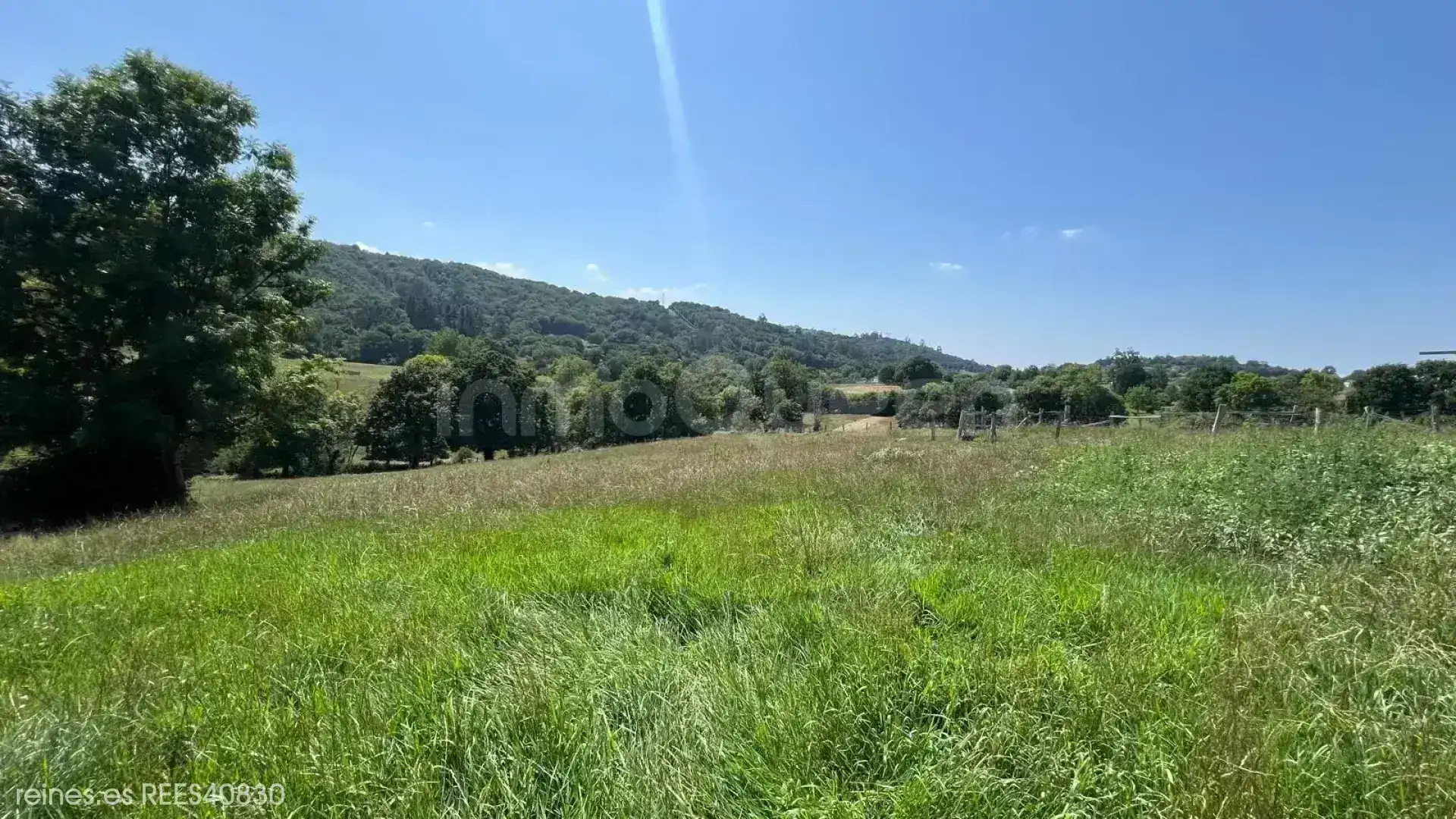 Residencial en venda en Nava
