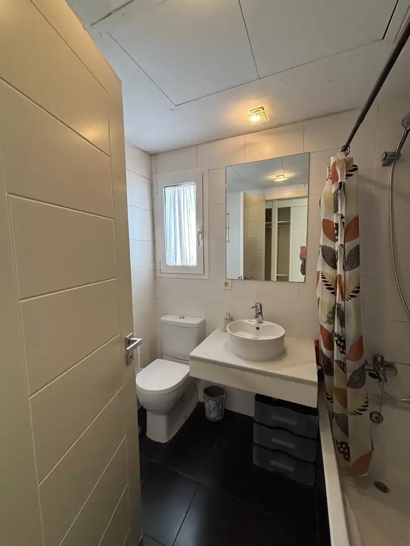 Baño de Piso en venta en Estepona con Jardín privado y Piscina comunitaria
