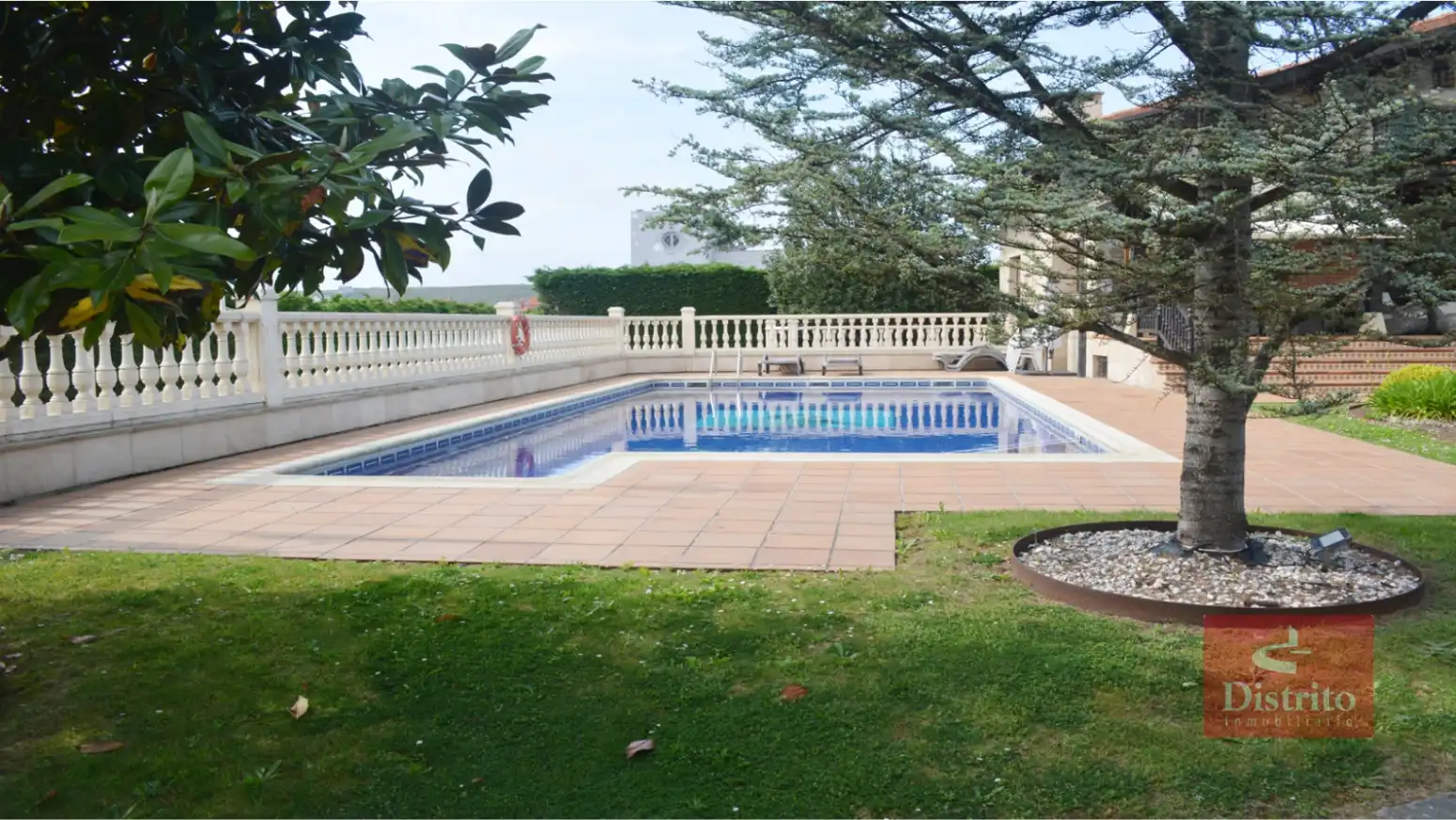 Casa amb terrassa en venda a Soto de la Marina - Murillo, imagen 3