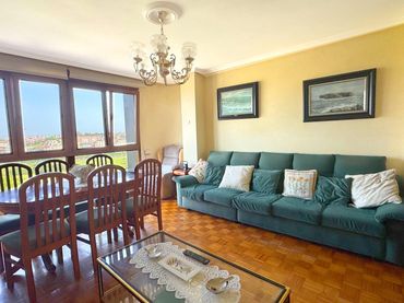 Wohnung mit Aufzug zum Verkauf in Avenida CAMILO ALONSO VEGA 52