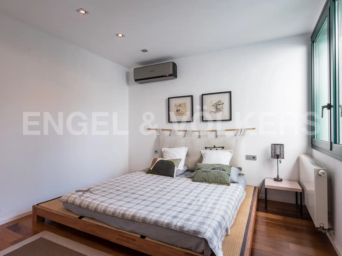 Habitación de Casa o chalet en venta en Barcelona con Aire acondicionado, Calefacción y Jardín privado