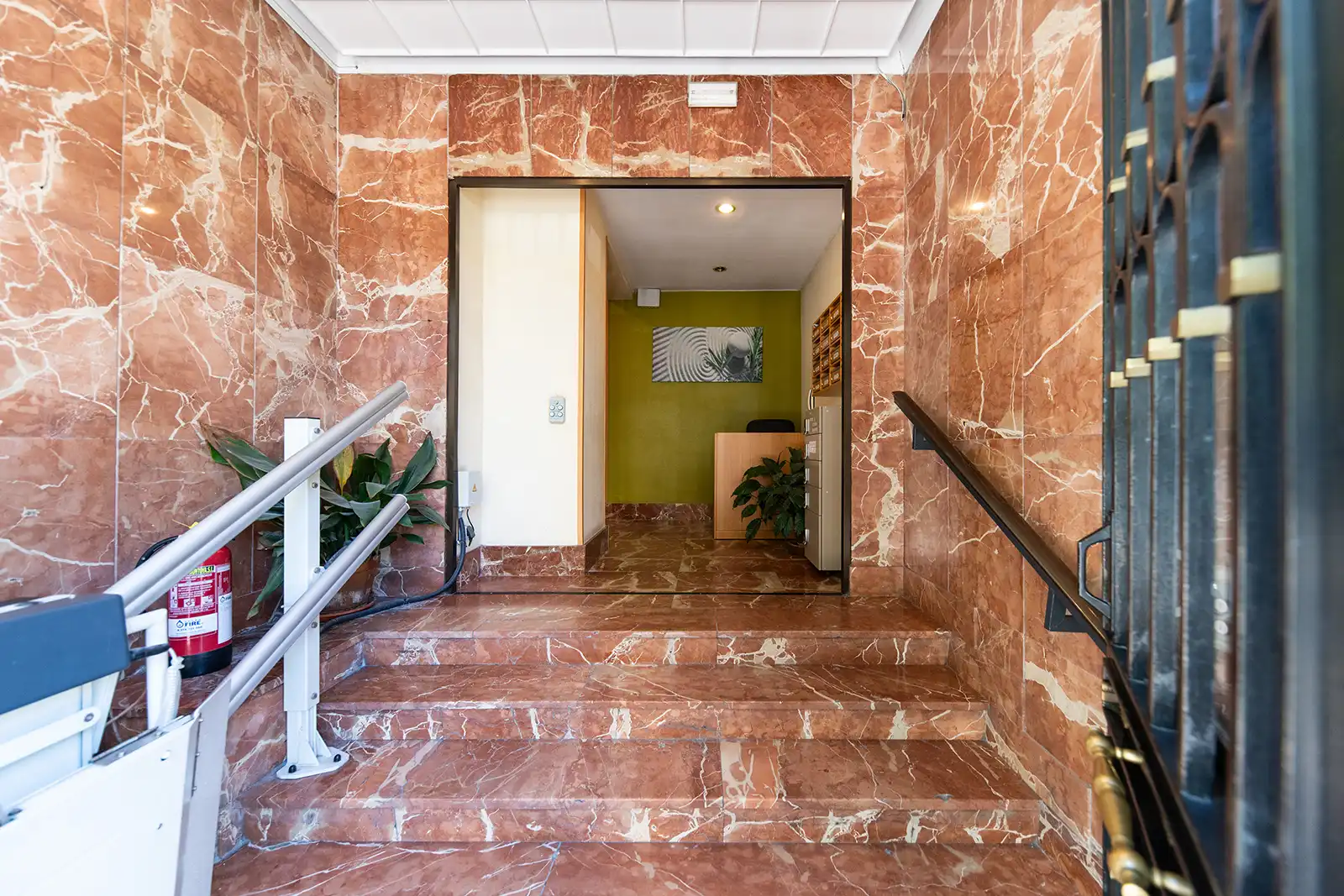 Flat with lift for sale in Paseo del Marqués de Zafra, imagen 30