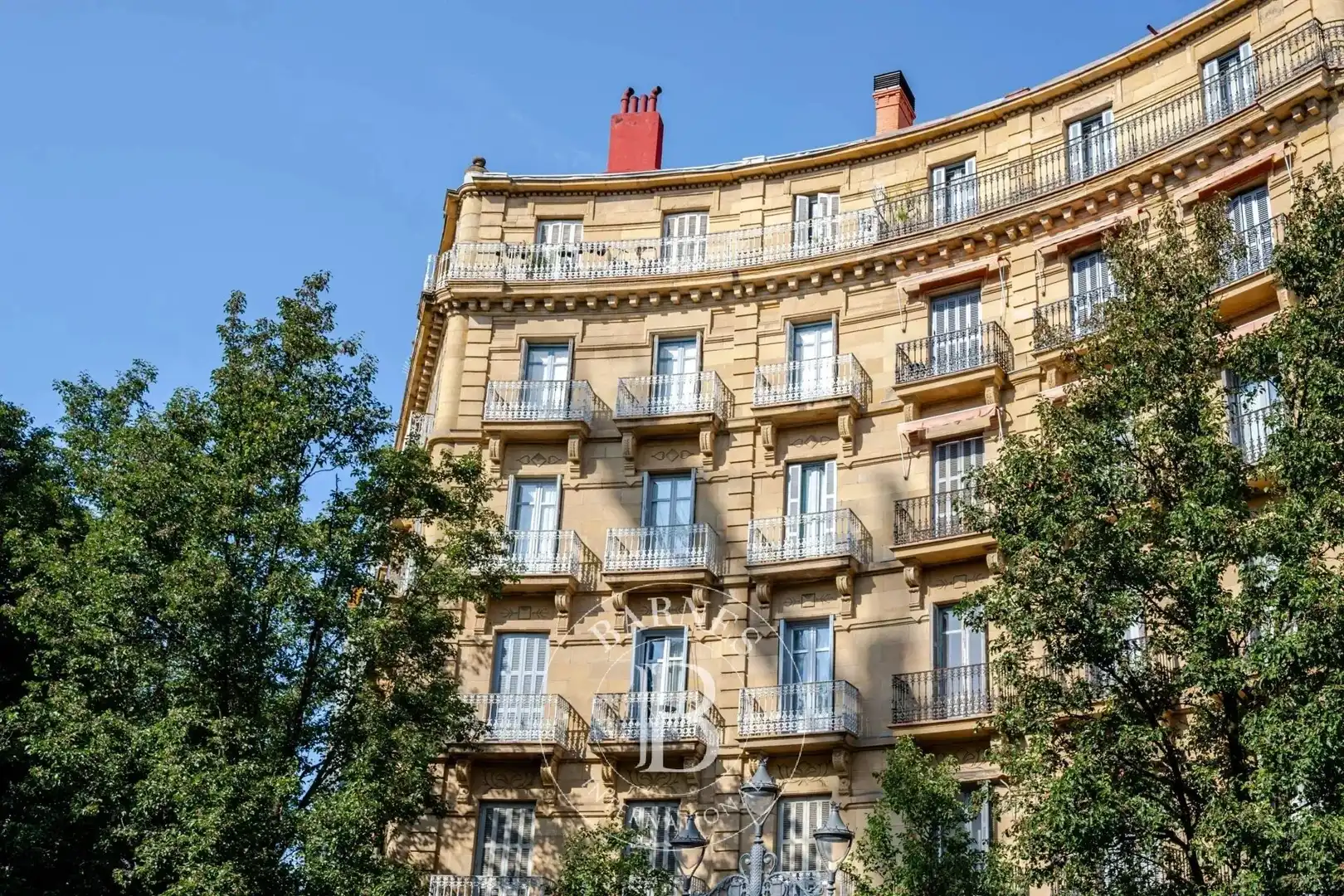 Pis amb ascensor en venda a Centro