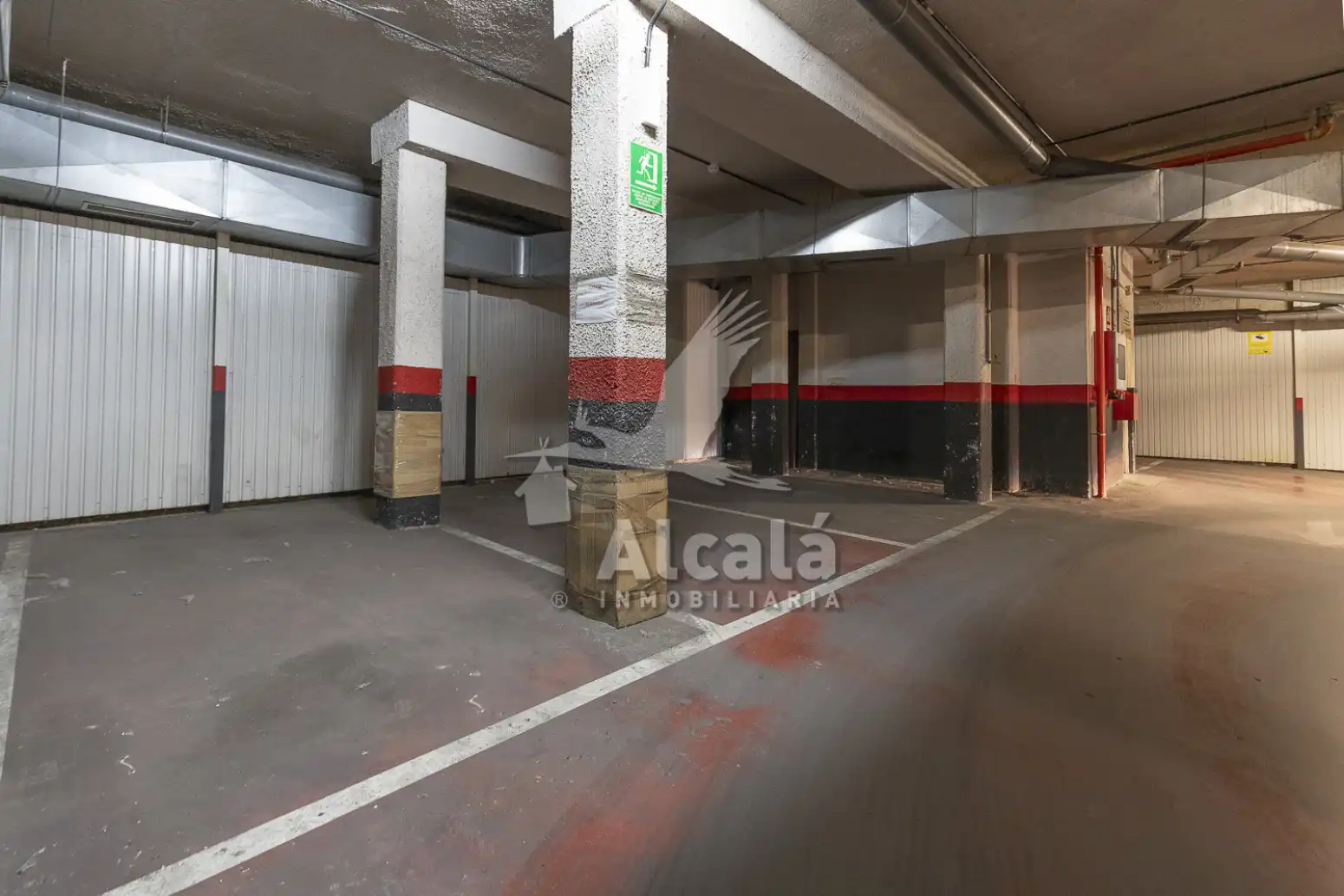 Parking de Piso en venta en Alcalá de Henares con Aire acondicionado y Calefacción