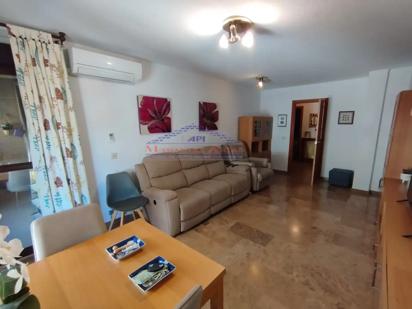 Living room of Flat for sale in Jaén  with Air Conditioner and Balcony