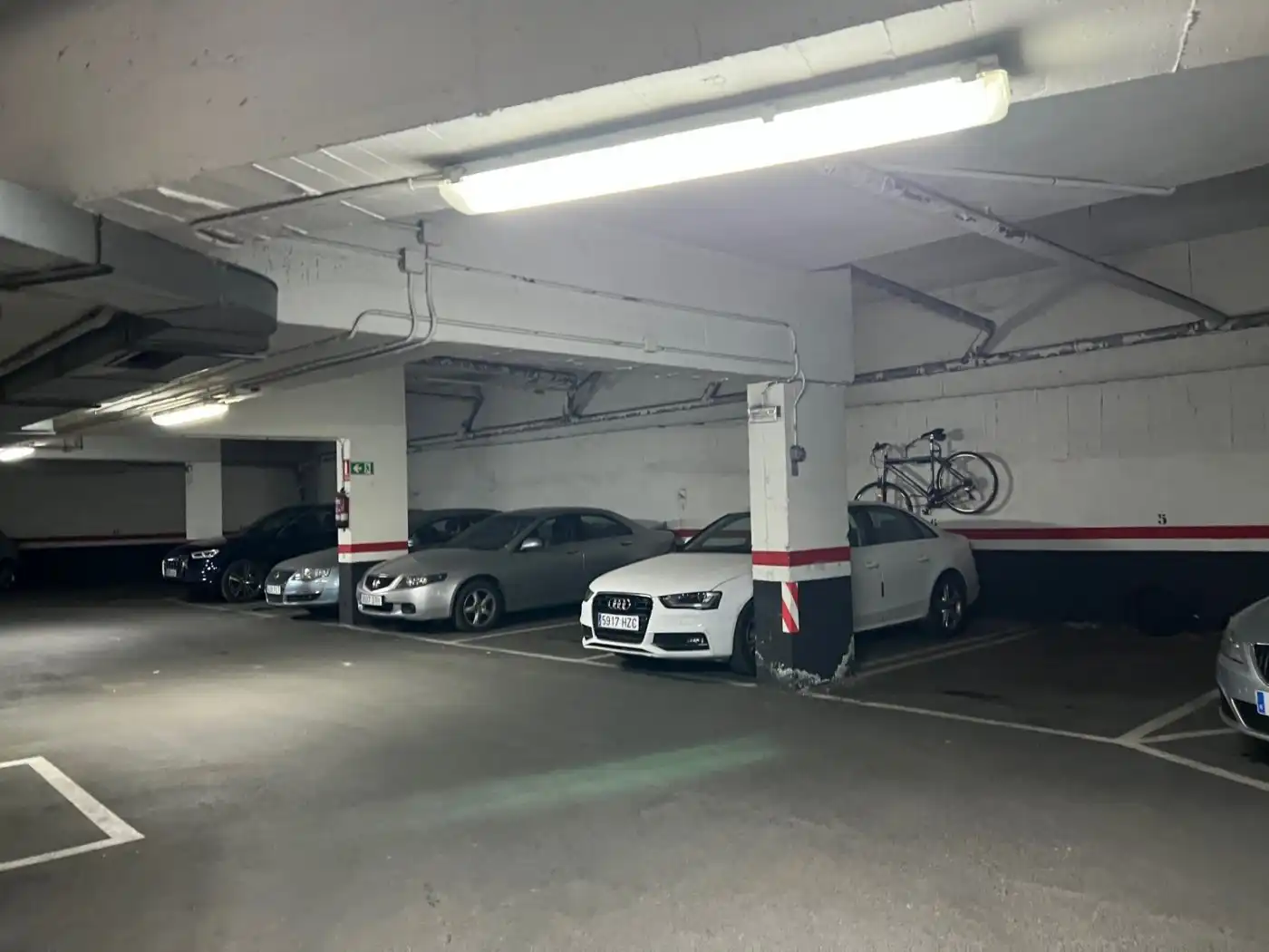 Einzelparkplatz zum Verkauf in Calle EMBAJADORES 105, imagen 2