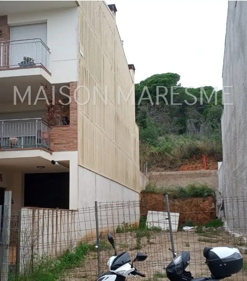 Wohnbaugrundstück zum Verkauf in Canet de Mar, imagen 2