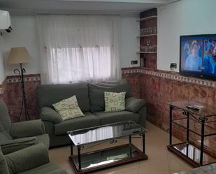 Sala d'estar de Pis en venda en  Almería Capital amb Aire condicionat, Moblat i Balcó