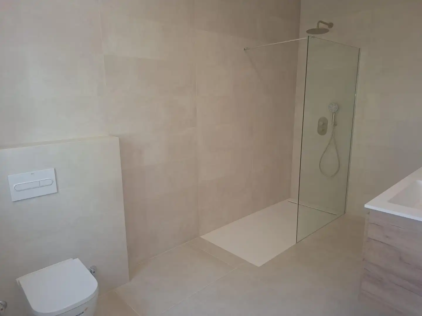 Baño de Casa o chalet en venta en L'Alfàs del Pi con Aire acondicionado, Jardín privado y Terraza