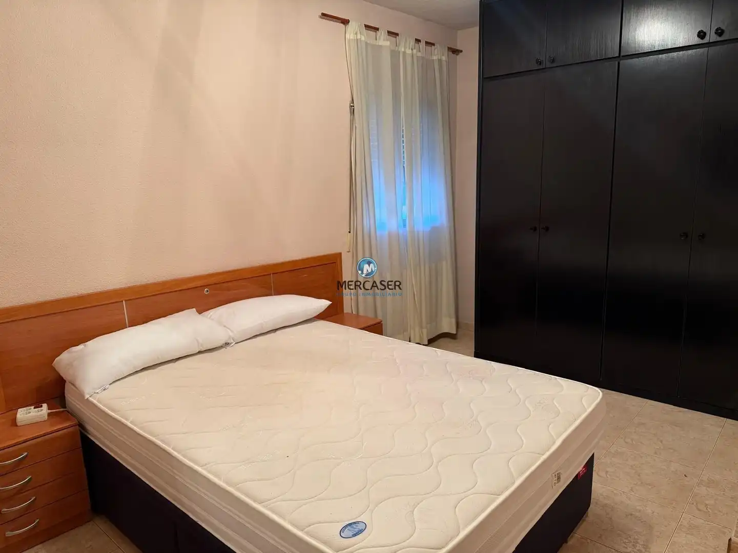Schlafzimmer von Wohnung zur Miete in Alcalá de Henares mit Heizung, Möbliert und Balkon