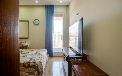 Bedroom of Flat for sale in  Barcelona Capital  with Balcony