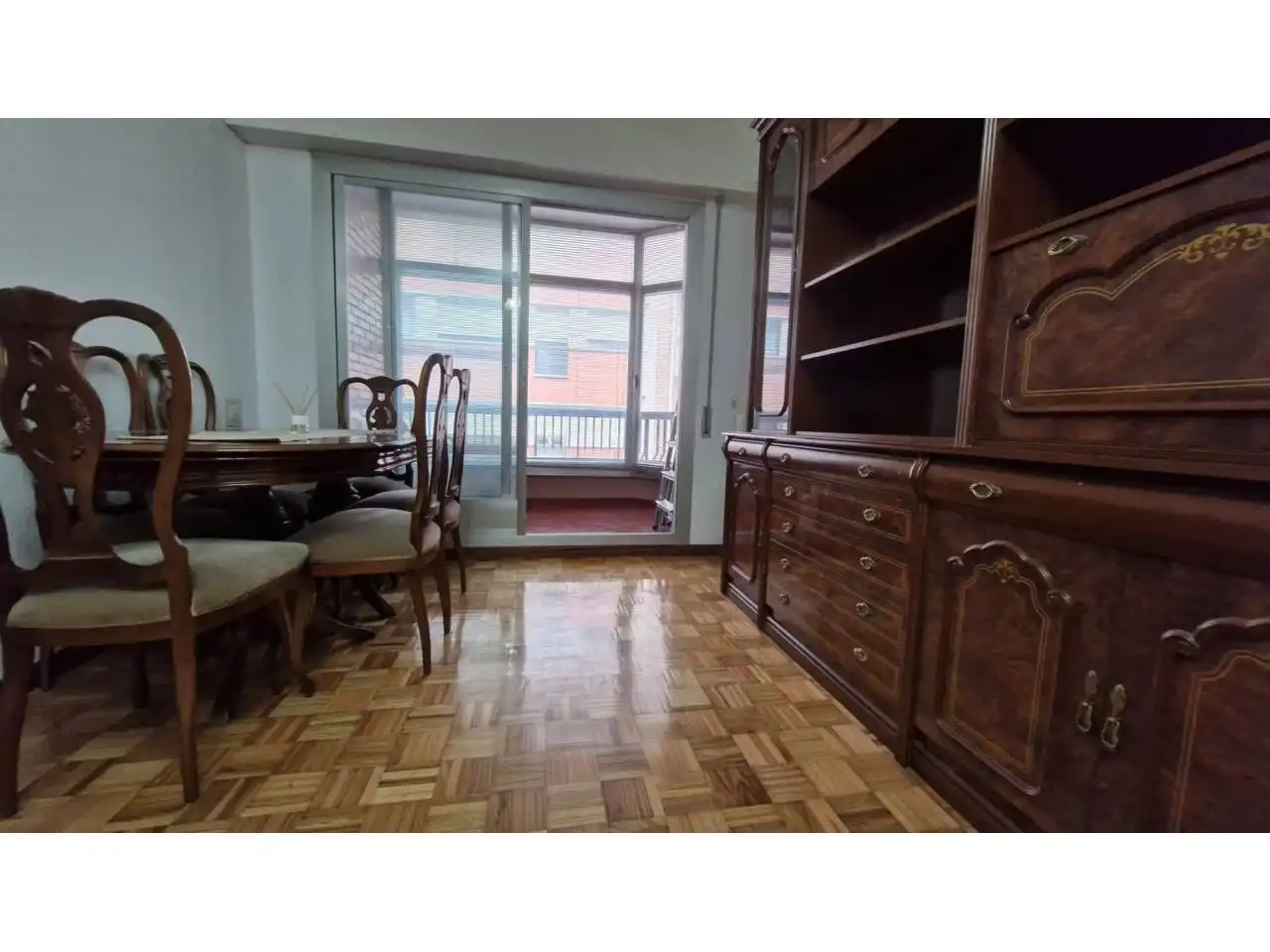 Habitación de Piso en venta en  Logroño con Calefacción, Parquet y Terraza