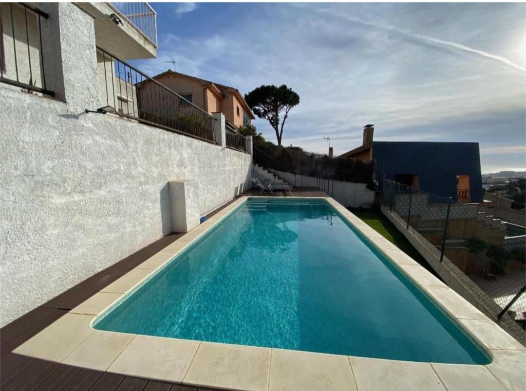 Piscina de Casa o chalet en venta en Lloret de Mar con Calefacción, Jardín privado y Terraza